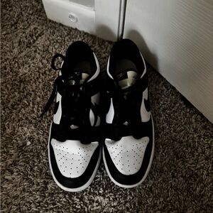 Nike Women’s Black and White Low-Top Sneakers with White Toe